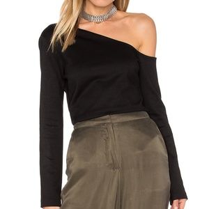 L'AGENCE Black One-Shoulder Top